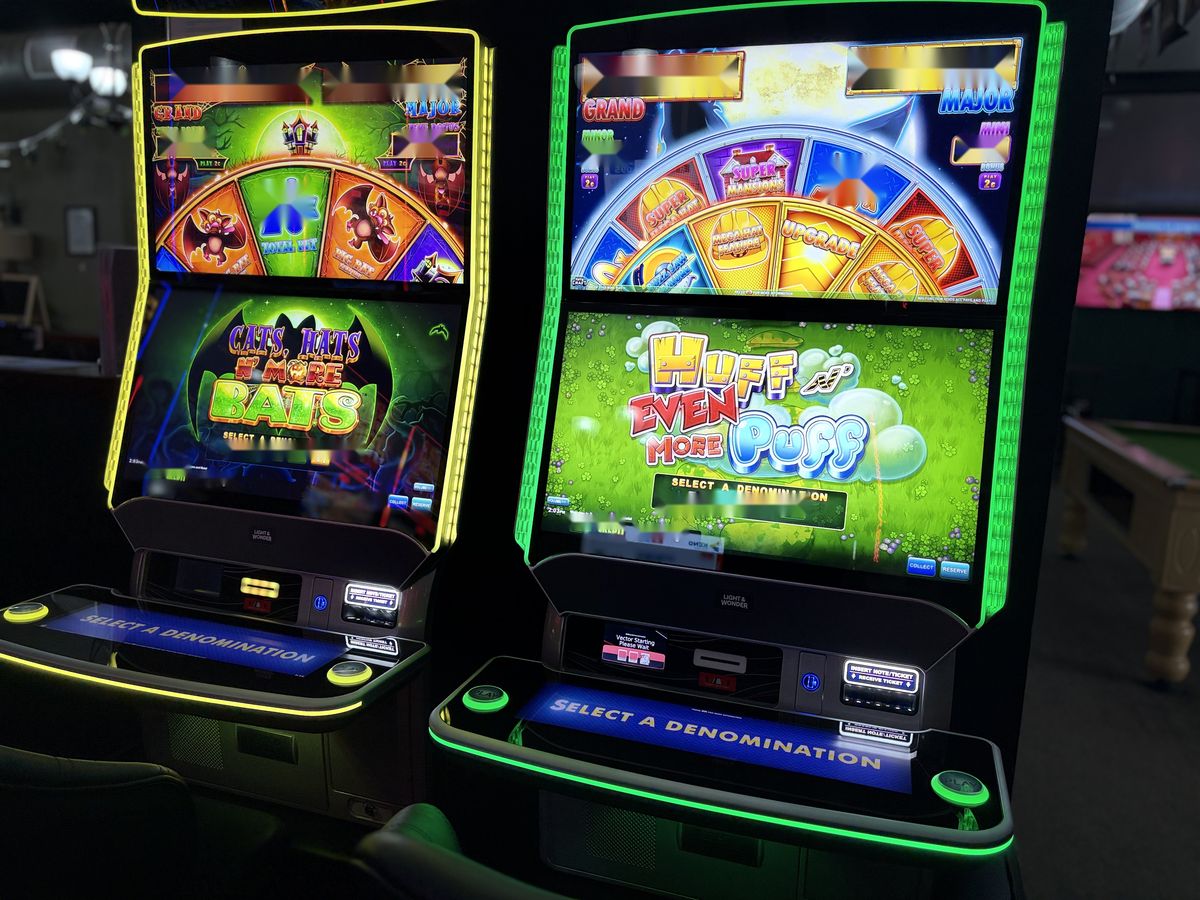 Gaming machines in the Dooleys Capella gaming room